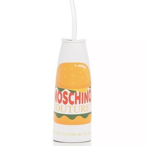 LIMITED EDITION!! Moschino To Go Takeaway Cup Leather Clutch - White